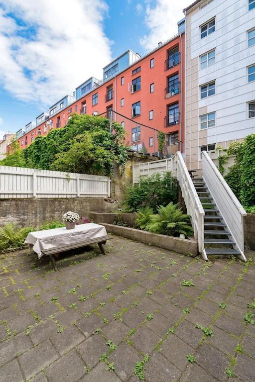 Lovely Central Apartment With Two Large Bedrooms Nearby Oslo Opera, Vis A Vis Botanical Garden Exterior foto